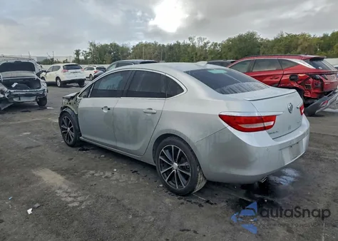 2016 Buick Verano Sport Touring z USA, uszkodzony, nr VIN 1G4PW5SKXG4161656